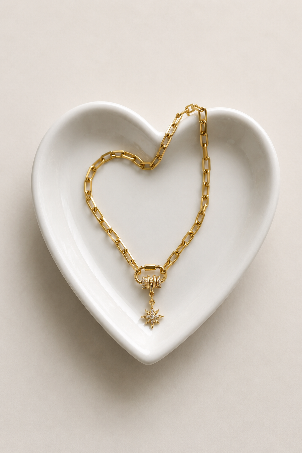 NORTH STAR NECKLACE